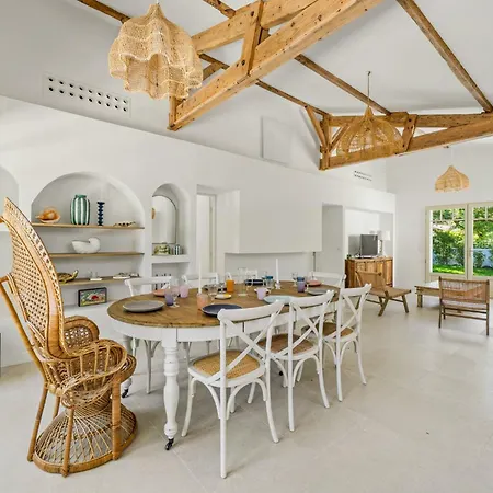 Villa D'exception Avec Piscine Et A Pied La Teste-de-Buch