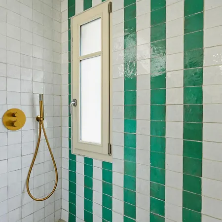 D'exception Avec Piscine Et A Pied Villa